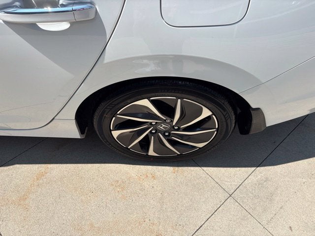 2022 Honda Insight Touring