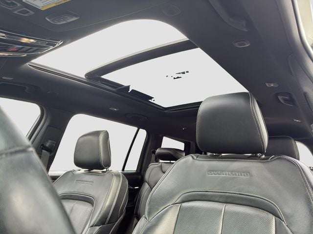 2022 Jeep Grand Cherokee L Overland