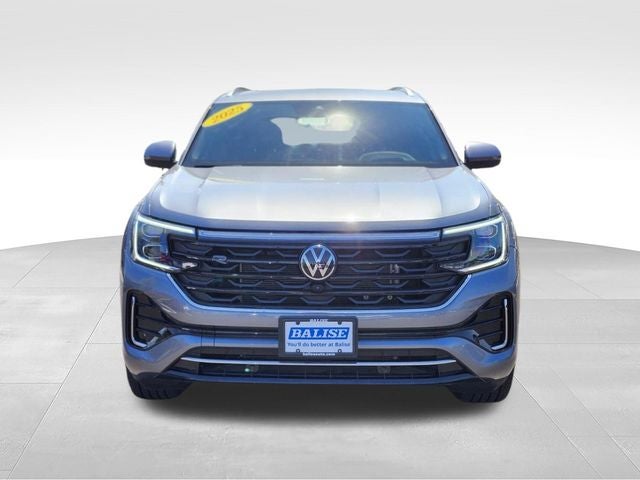 2025 Volkswagen Atlas Cross Sport 2.0T SEL Premium R-Line