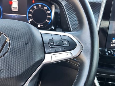 2025 Volkswagen Atlas Cross Sport 2.0T SEL Premium R-Line