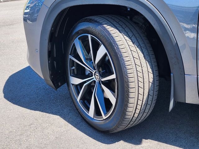 2025 Volkswagen Atlas Cross Sport 2.0T SEL Premium R-Line