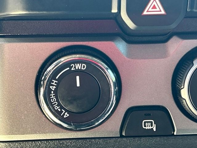 2022 Toyota Tacoma SR5 V6