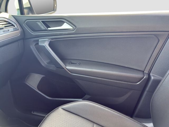 2019 Volkswagen Tiguan 2.0T SEL R-Line 4Motion