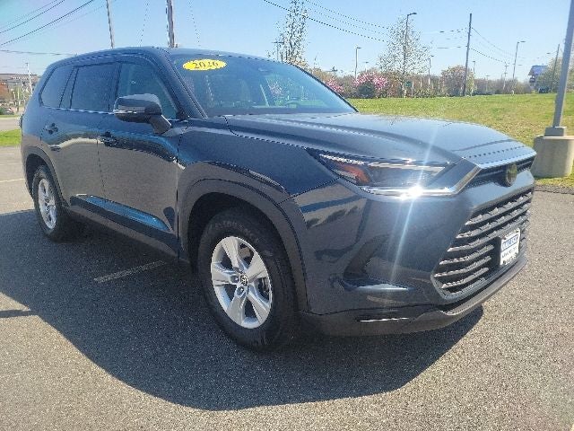 2026 Toyota Grand Highlander LE