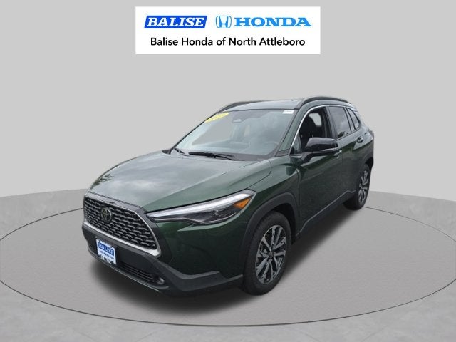 2025 Toyota Corolla Cross XLE