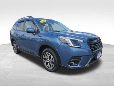 2023 Subaru Forester Premium