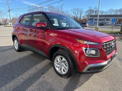 2026 Hyundai Venue SE