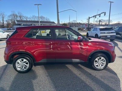 2026 Hyundai Venue SE