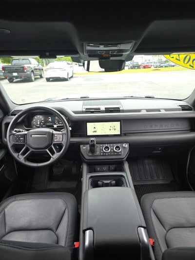 2023 Land Rover Defender 110 X-Dynamic SE