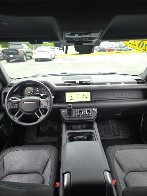 2023 Land Rover Defender 110 X-Dynamic SE