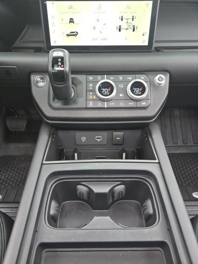 2023 Land Rover Defender 110 X-Dynamic SE