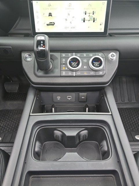 2023 Land Rover Defender 110 X-Dynamic SE