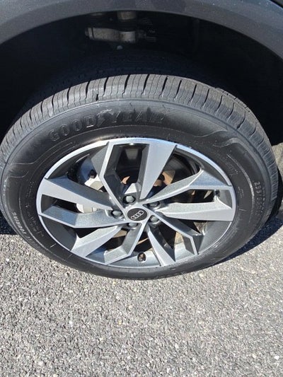 2023 Audi Q5 45 S line Premium Plus quattro