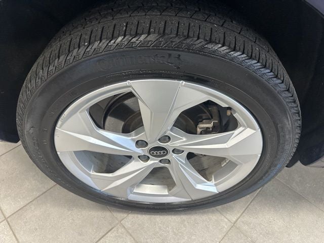 2023 Audi Q5 45 S line Premium quattro