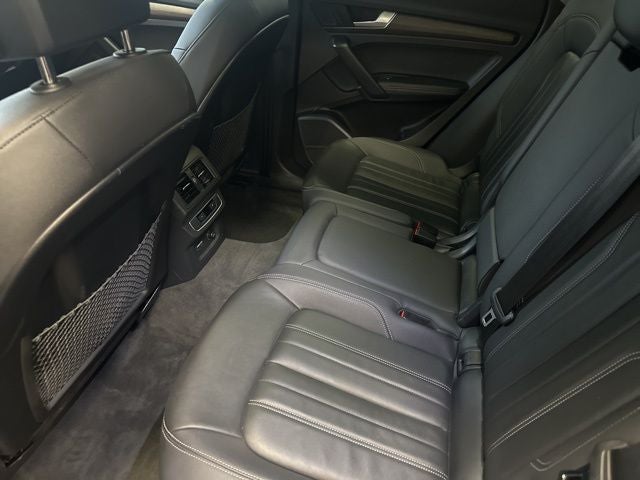 2023 Audi Q5 45 S line Premium quattro