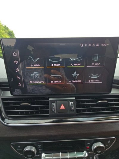 2024 Audi Q5 45 S line Premium quattro