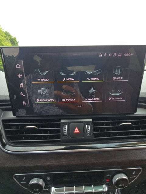 2024 Audi Q5 45 S line Premium quattro