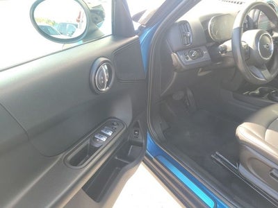 2022 MINI Cooper Countryman Oxford Edition